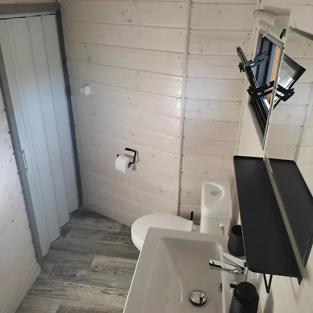 База отдыха Daisy A,b