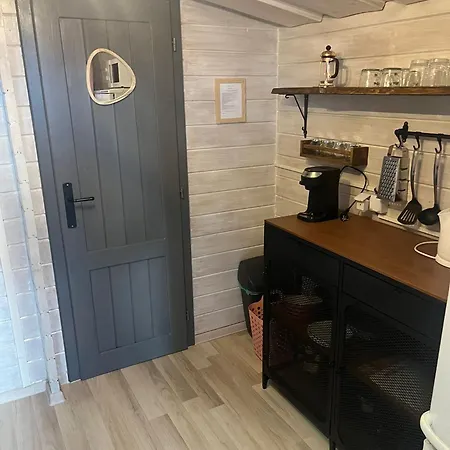 Daisy A,b Holiday park