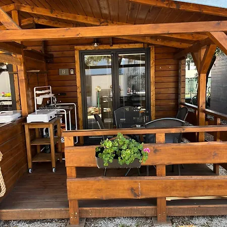 Daisy A,b Holiday park