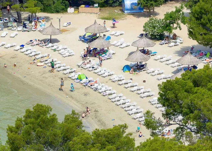 Daisy A,b Holiday park *