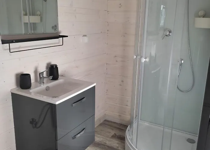 Daisy A,b Holiday park *